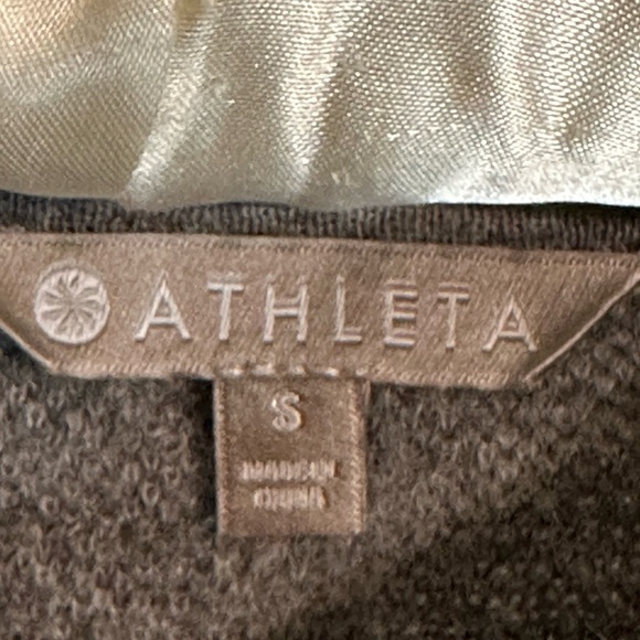 Athleta Undercover Camo Pullover Sweater Grey Wool Blend Alpaca Small - Picture 2 of 4